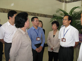 省領(lǐng)導、市領(lǐng)導來(lái)我司進(jìn)行視察、指導