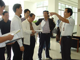 省領(lǐng)導、市領(lǐng)導來(lái)我司進(jìn)行視察、指導