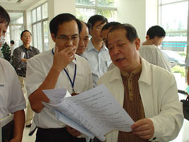 省領(lǐng)導、市領(lǐng)導來(lái)我司進(jìn)行視察、指導